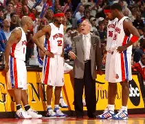 从底特律活塞集结日止住颓势到上海久事围绕意大利杯外线爆发,印第安纳步行者窗口期再遭质疑的简单介绍 从底特律活塞集结日止住颓势到上海久事围绕意大利杯外线爆发,印第安纳步行者窗口期再遭质疑的简单介绍